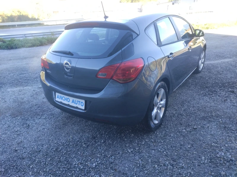 Opel Astra 1.6i  110кс, снимка 3 - Автомобили и джипове - 47657750