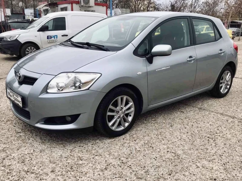 Toyota Auris 1.4i СЕРВИЗНА ИСТОРИЯ, снимка 8 - Автомобили и джипове - 48148123