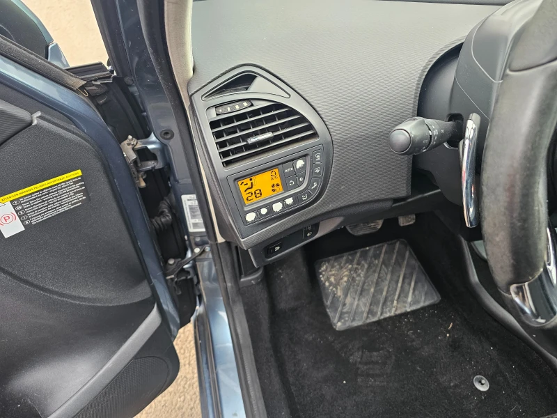 Citroen C4 Picasso 1.6 HDI, снимка 7 - Автомобили и джипове - 49312594