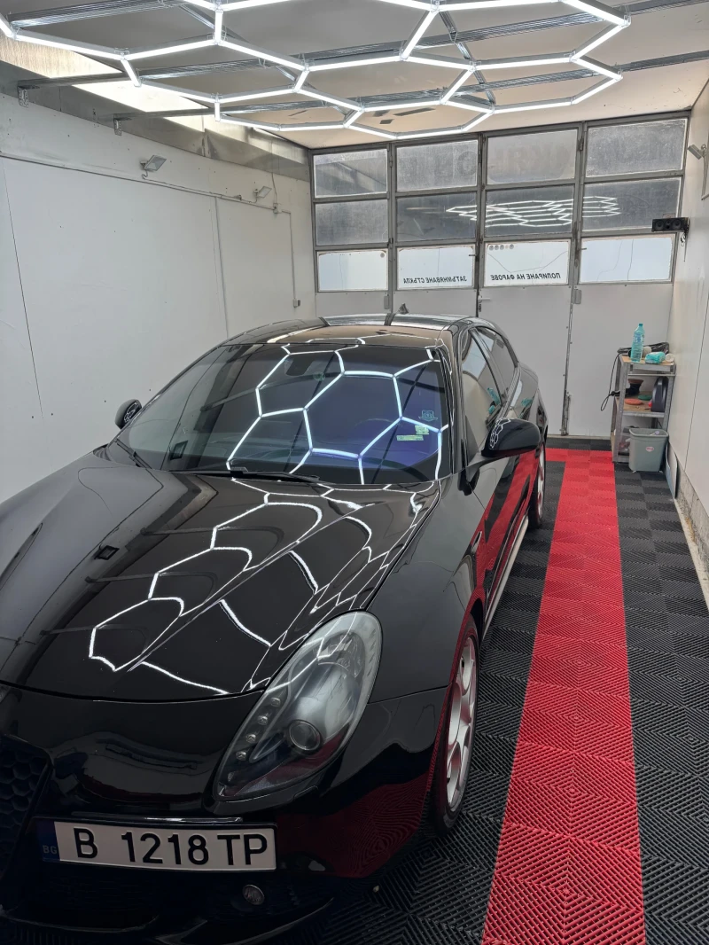 Alfa Romeo Giulietta, снимка 2 - Автомобили и джипове - 52133347