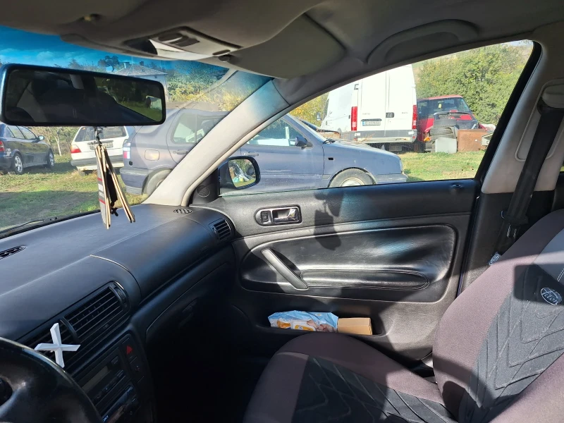 VW Passat 1.9 TDI, снимка 9 - Автомобили и джипове - 52770233