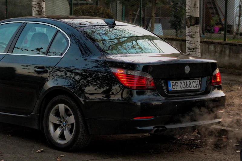 BMW 523, снимка 2 - Автомобили и джипове - 52727253