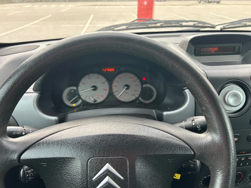 Citroen Berlingo, снимка 9 - Автомобили и джипове - 52965961
