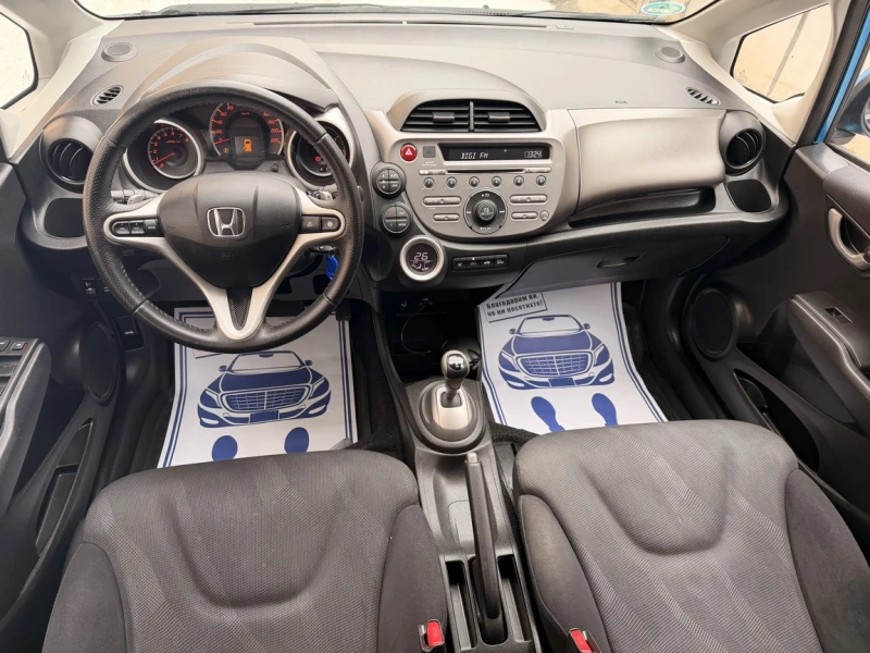 Honda Jazz 1.4i Avtomat!!!, снимка 8 - Автомобили и джипове - 53155144