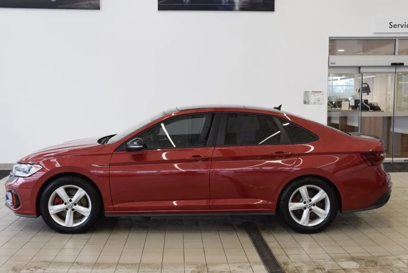 VW Jetta Jetta GLI 1.5T Autobahn* АвтоКредит* (ЦЕНА ДО БГ), снимка 3 - Автомобили и джипове - 53343944