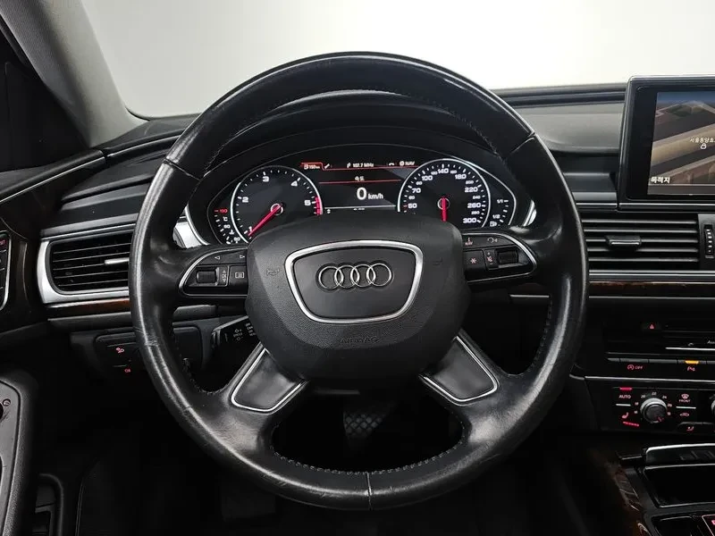 Audi A6 2.0 Tdi C7, снимка 13 - Автомобили и джипове - 53269106