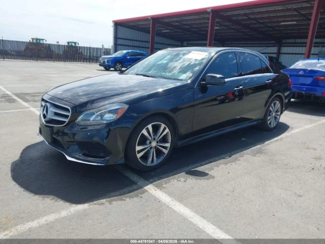 Mercedes-Benz E 350 4MATIC / ЛИЗИНГ, снимка 2 - Автомобили и джипове - 54671548