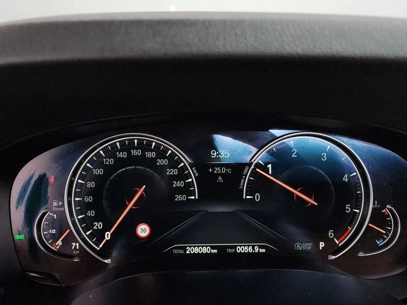 BMW 520 520d M Sport package| 190к.с.| ВКЛ.ТЕХНОТЕСТ, снимка 8 - Автомобили и джипове - 55217455
