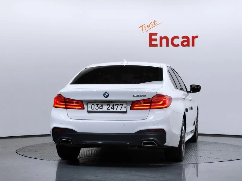 BMW 520 520d M Sport package| 190к.с.| ВКЛ.ТЕХНОТЕСТ, снимка 4 - Автомобили и джипове - 55217455
