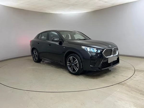 BMW iX2 M-Sport xDrive Leather LED Navi 100% SoH
