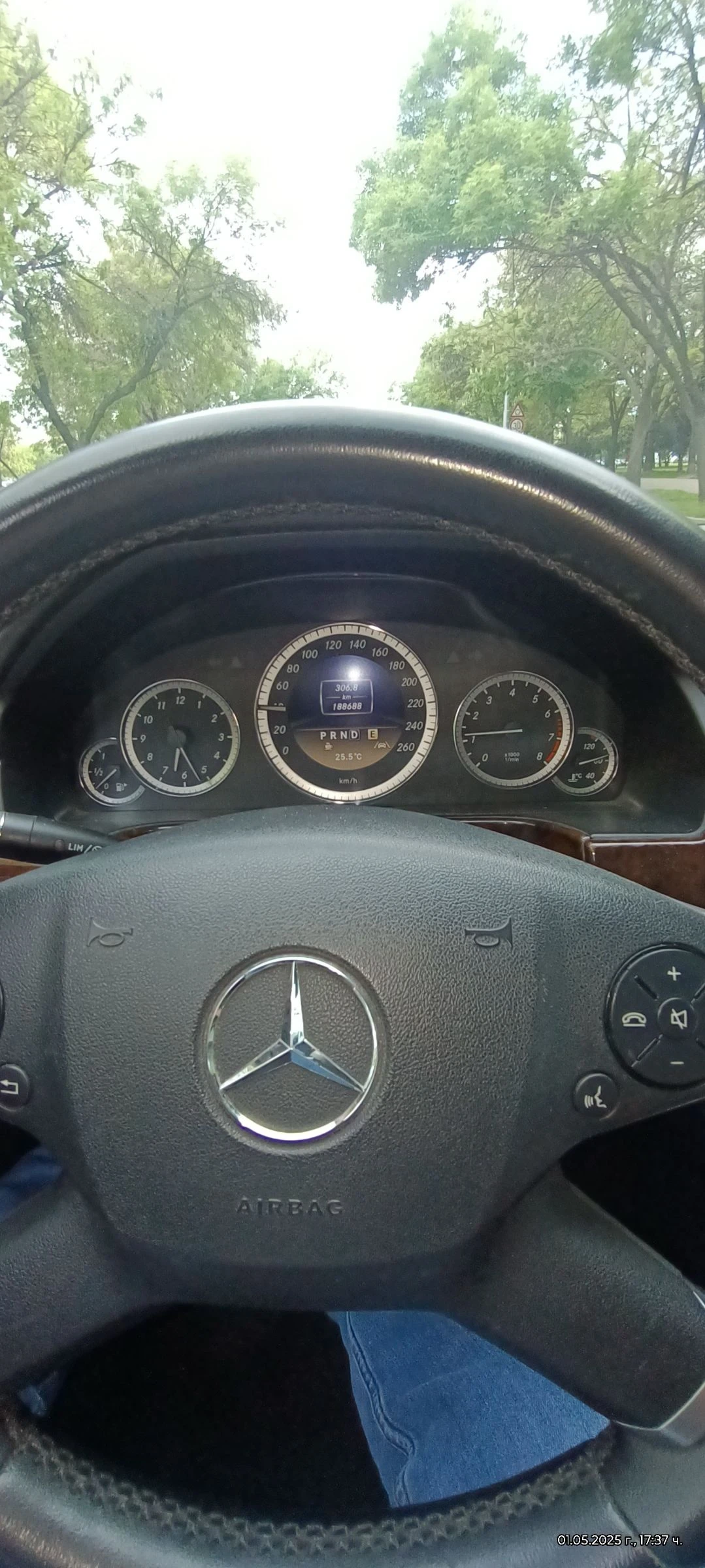 Mercedes-Benz E 200   | Mobile.bg   14