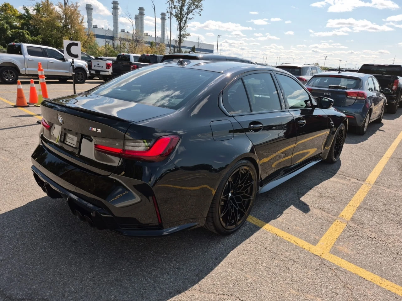 BMW M3 * АВТО КРЕДИТ* ЦЕНА ДО БГ * Сервизна история *  - изображение 3