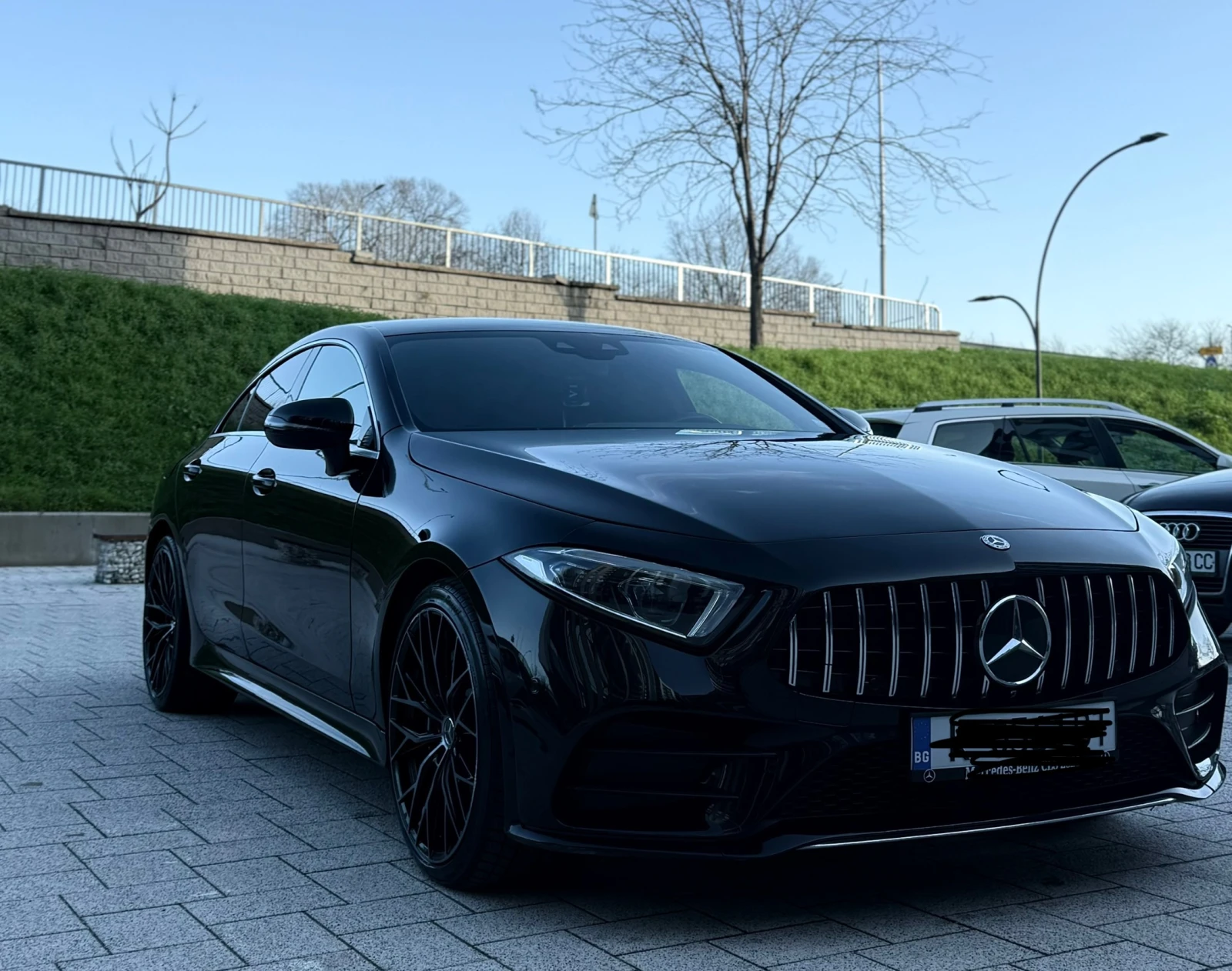 Mercedes-Benz CLS CLS 350 /4MATİC/ AMG / 9 G-tronic - изображение 4