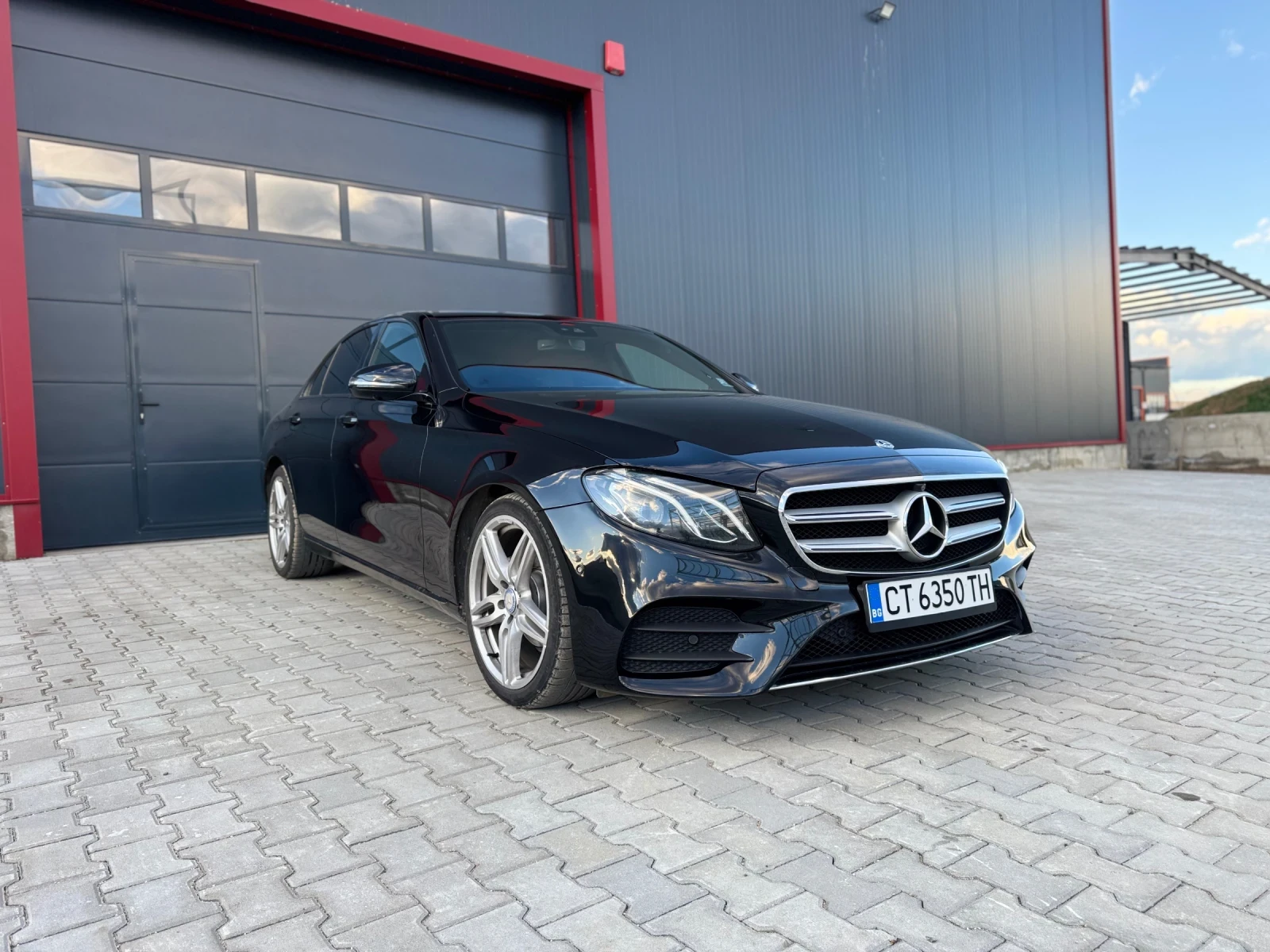 Mercedes-Benz E 220 Digital/Burmester/Self-Park/AMG/Ambient | Mobile.bg � ����������� 2