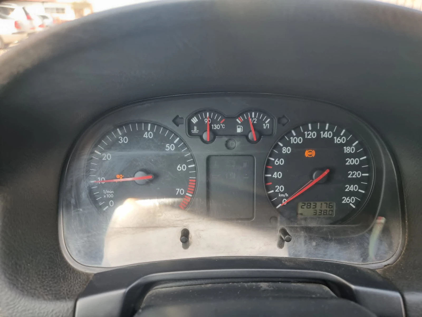 VW Bora 1.6 Газ инжекцион, снимка 9 - Автомобили и джипове - 54385637