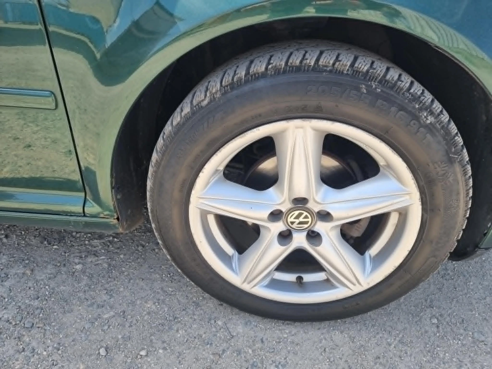 VW Bora 1.6 Газ инжекцион, снимка 10 - Автомобили и джипове - 54385637