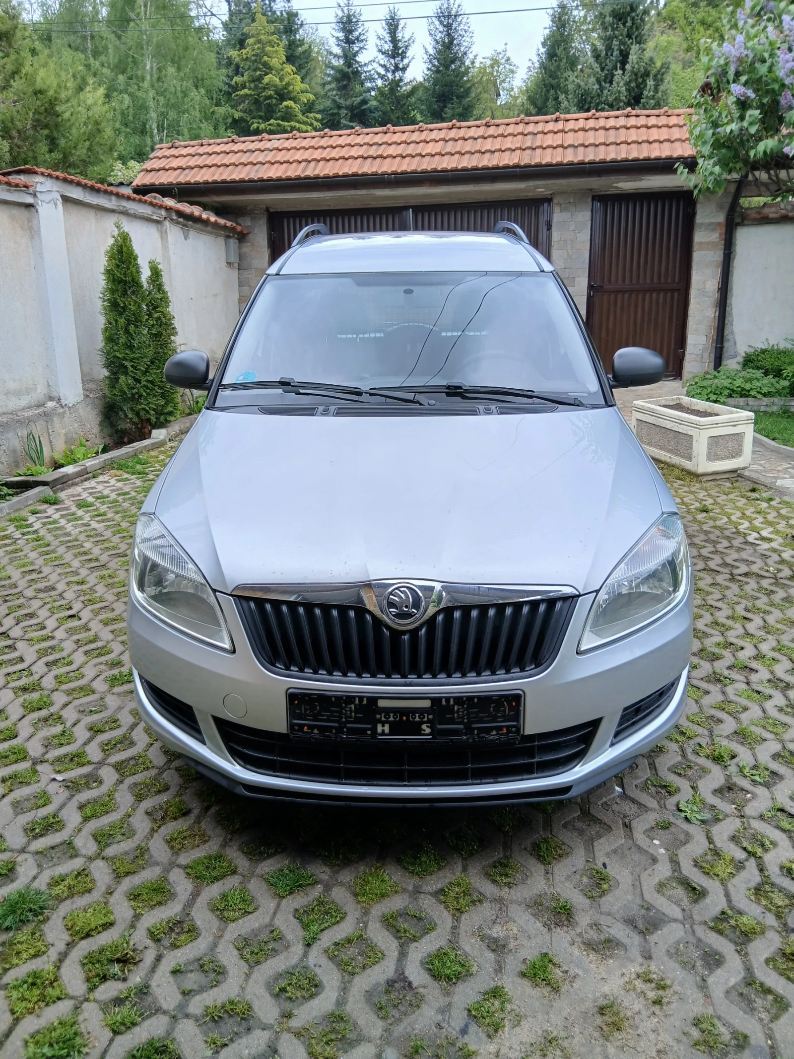 Skoda Praktik 1.6tdi-90ps, , Faselife, , ТОП СЪСТОЯНИЕ!!!, снимка 4 - Автомобили и джипове - 54482691