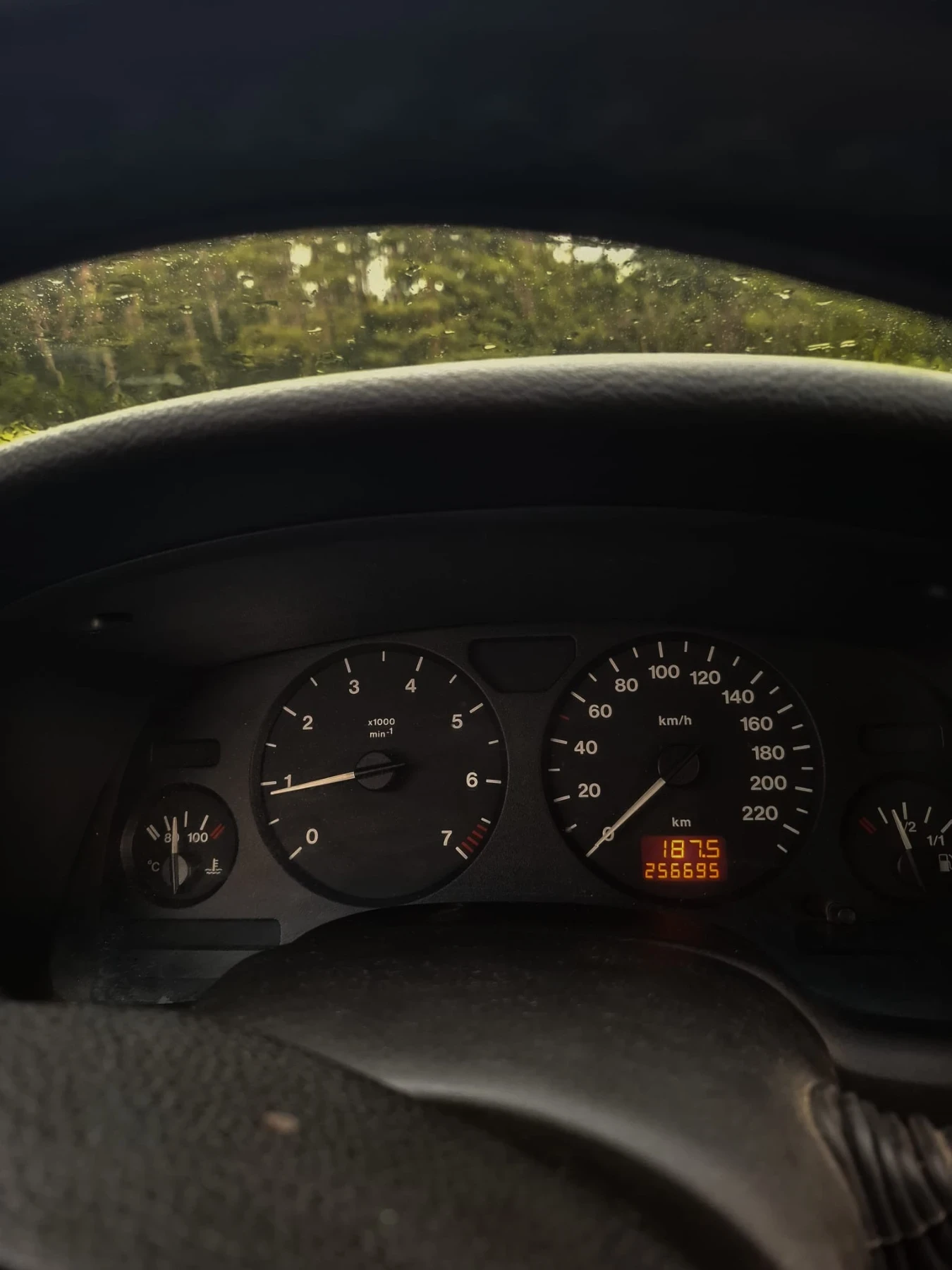 Opel Astra 1.6 газ/бензин , снимка 11 - Автомобили и джипове - 54735191