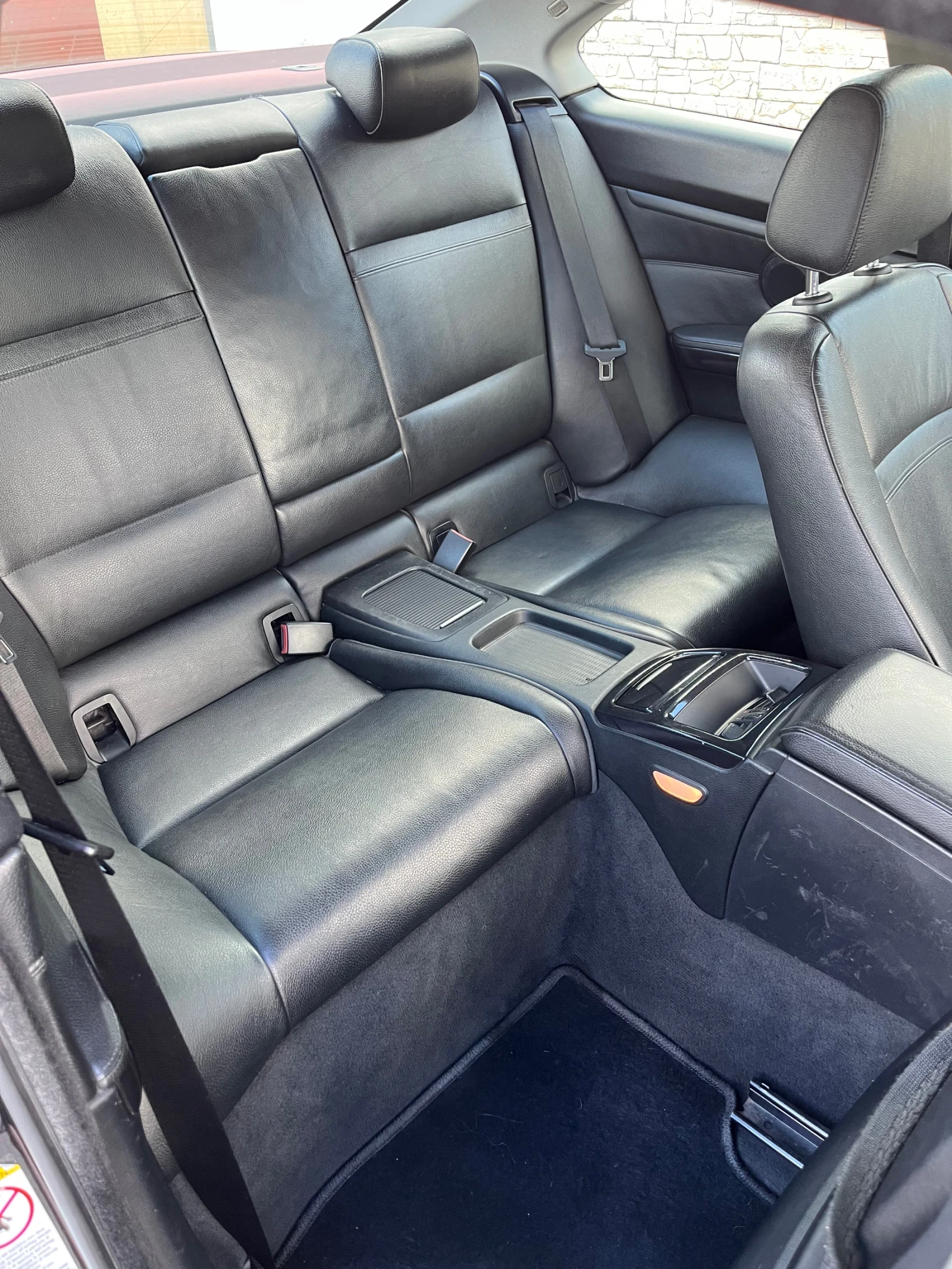 BMW 320 320d, снимка 13 - Автомобили и джипове - 54899911