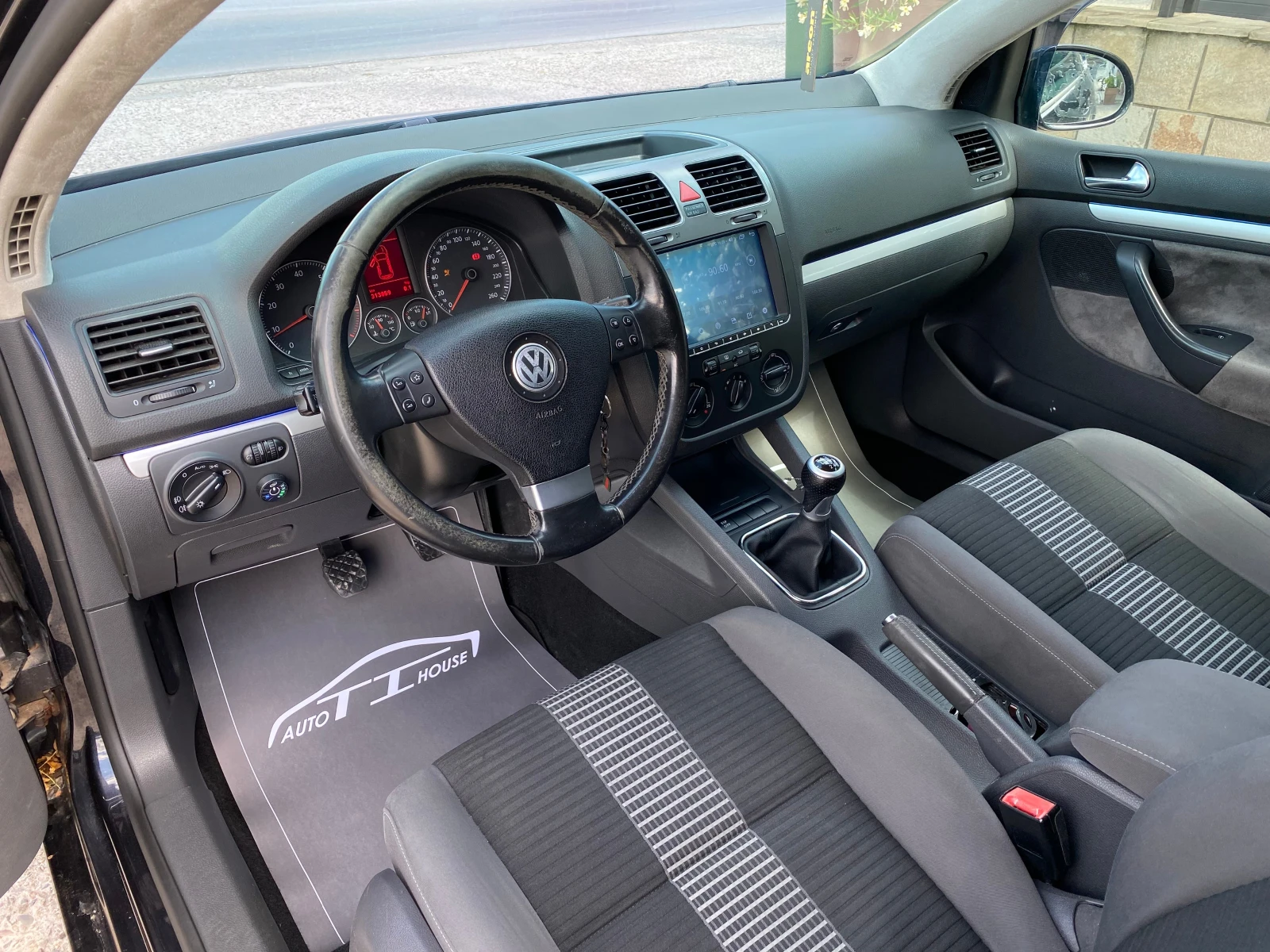 VW Golf GTI-Pack* LPG* , снимка 8 - Автомобили и джипове - 55280447