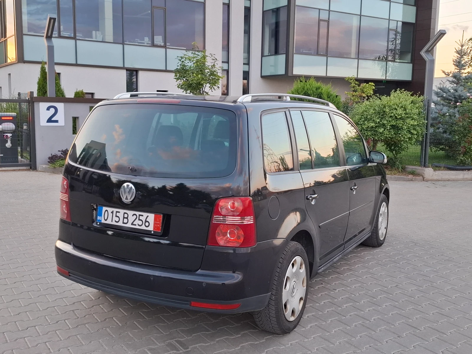 VW Touran 1.9TDI* (105��)* FACELIFT* NAVI* ��� ����* *  | Mobile.bg � ����������� 14