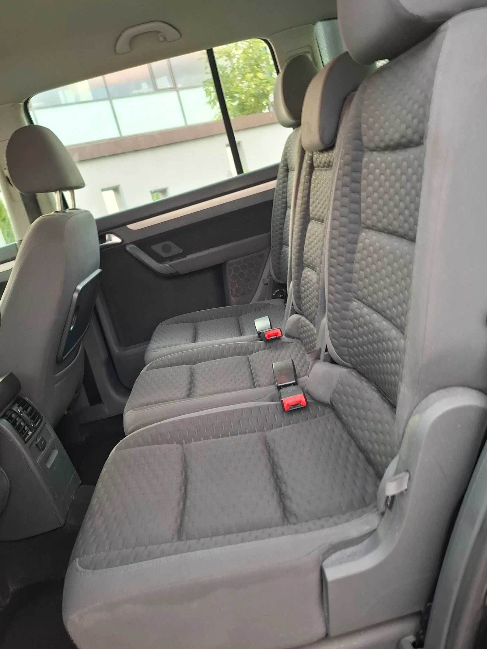VW Touran 1.9TDI* (105��)* FACELIFT* NAVI* ��� ����* *  | Mobile.bg � ����������� 17