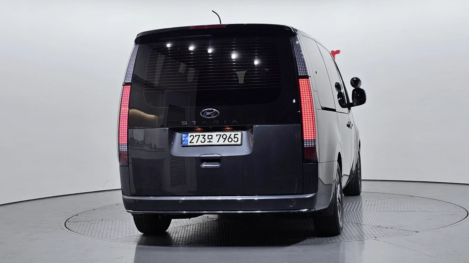 Hyundai Staria L3.5 Lounge 7-Seater autogeorge.com, снимка 6 - Автомобили и джипове - 55722196