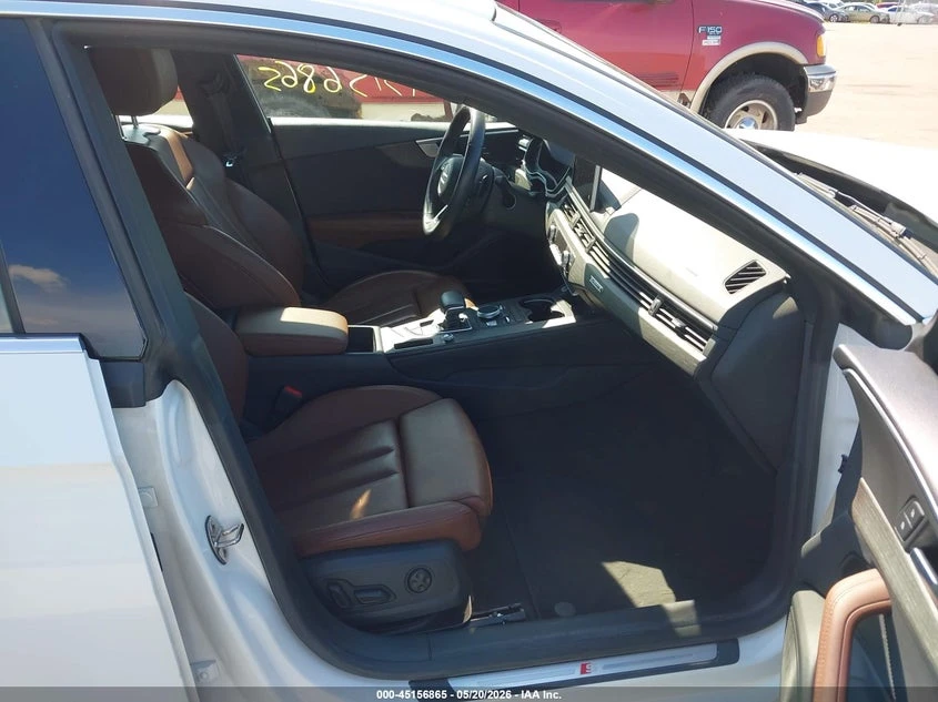 Audi A5 2.0l 45 Premium, снимка 5 - Автомобили и джипове - 56042776