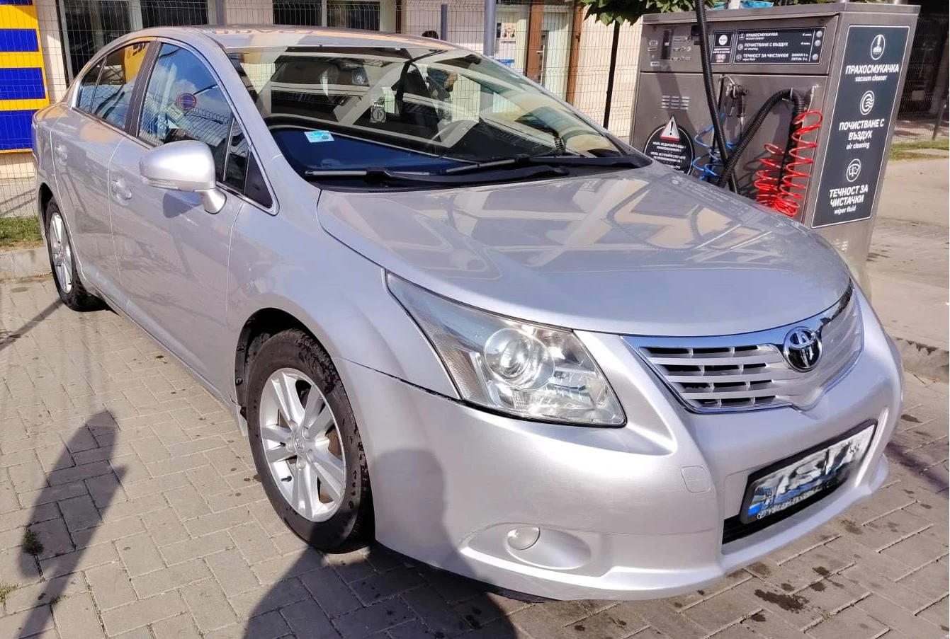 Toyota Avensis 2.0 VVT-i, снимка 2 - Автомобили и джипове - 56251748