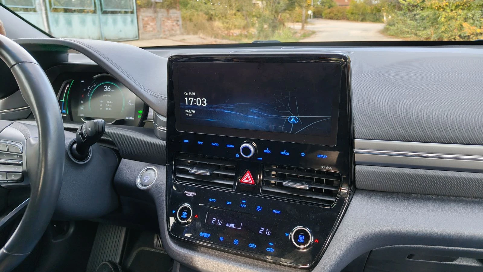 Hyundai Ioniq PLUG-IN HYBRID! SWISS EDITION! | Mobile.bg � ����������� 11