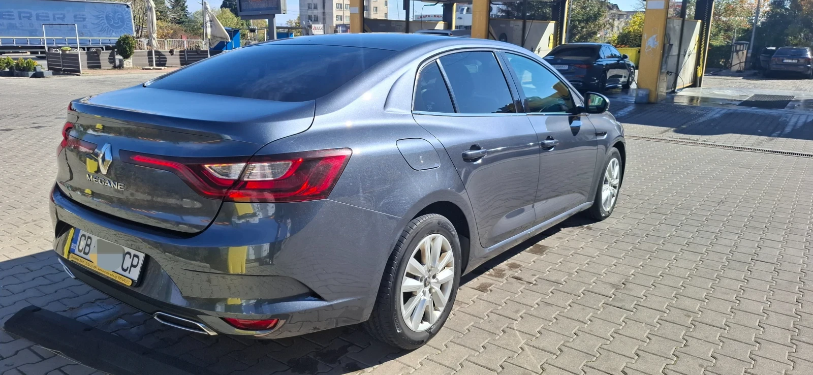Renault Megane ZEN, снимка 2 - Автомобили и джипове - 56564132