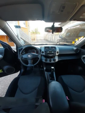 Toyota Rav4 2.2 D4D // 4X4 | Mobile.bg    16