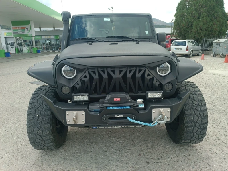 Jeep Wrangler 3.8, снимка 2 - Автомобили и джипове - 47261983