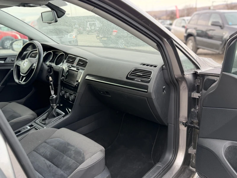 VW Golf * ИТАЛИЯ* , снимка 11 - Автомобили и джипове - 49653854