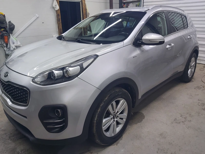 Kia Sportage 1.7 crdi, снимка 3 - Автомобили и джипове - 53368550