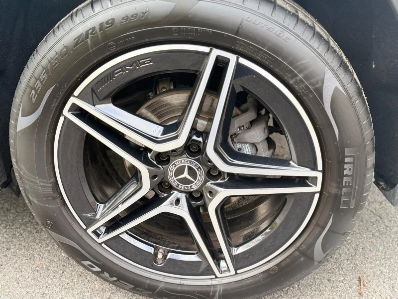 Mercedes-Benz GLB GLB200 4-MATiC PREMIUM, снимка 11 - Автомобили и джипове - 53428553