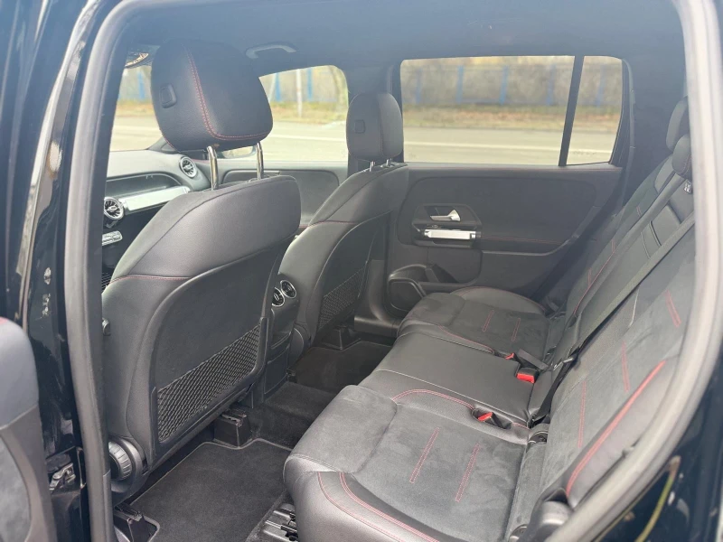 Mercedes-Benz GLB GLB200 4-MATiC PREMIUM, снимка 8 - Автомобили и джипове - 53428553