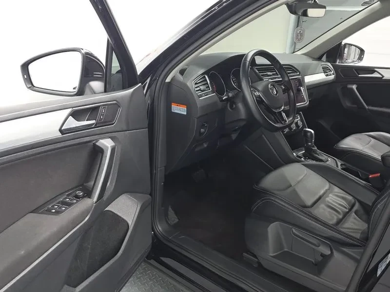 VW Tiguan  2Nd Generation 2.0 Tdi, снимка 10 - Автомобили и джипове - 56112945
