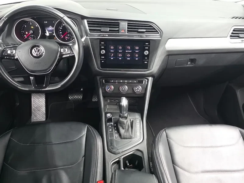 VW Tiguan  2Nd Generation 2.0 Tdi, снимка 7 - Автомобили и джипове - 56112945