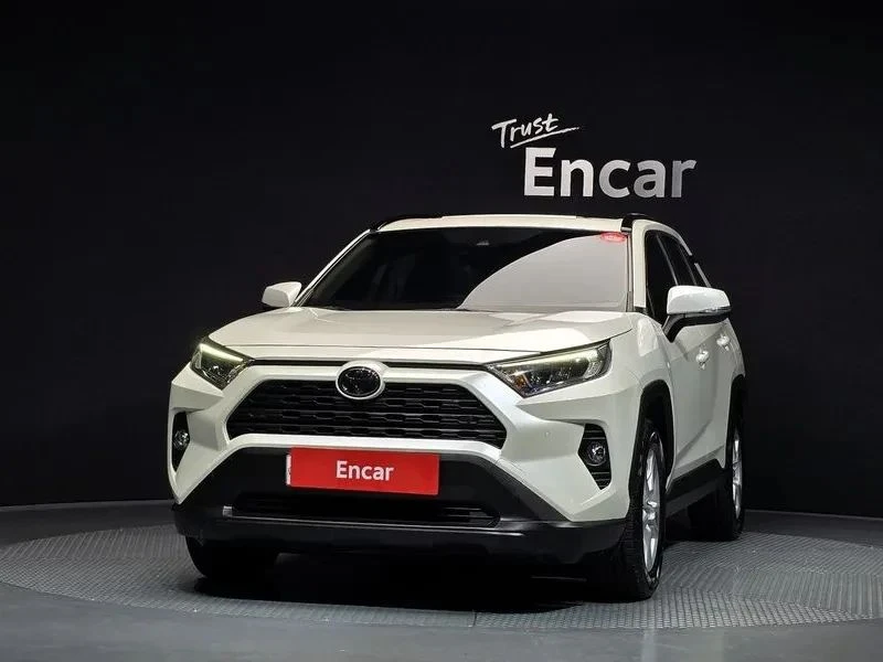 Toyota Rav4, снимка 3 - Автомобили и джипове - 56685257