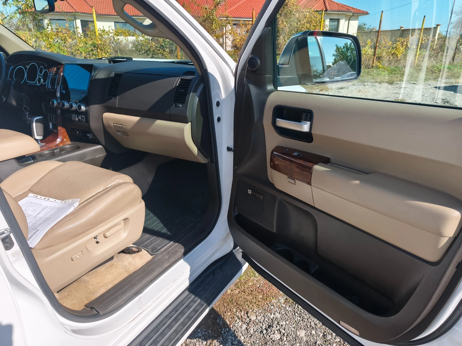 Toyota Sequoia 5.7  | Mobile.bg   12