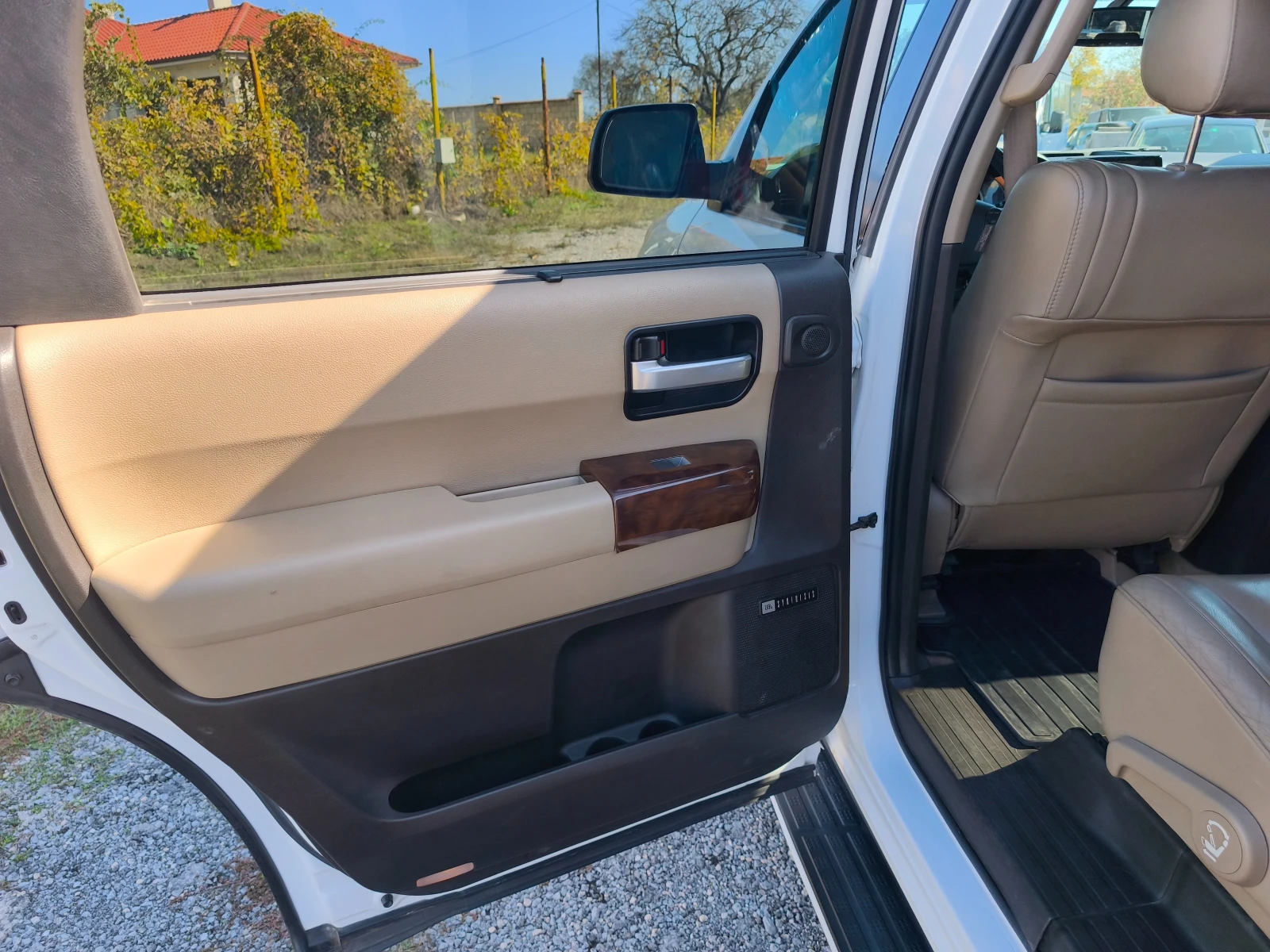 Toyota Sequoia 5.7 Газ - изображение 8