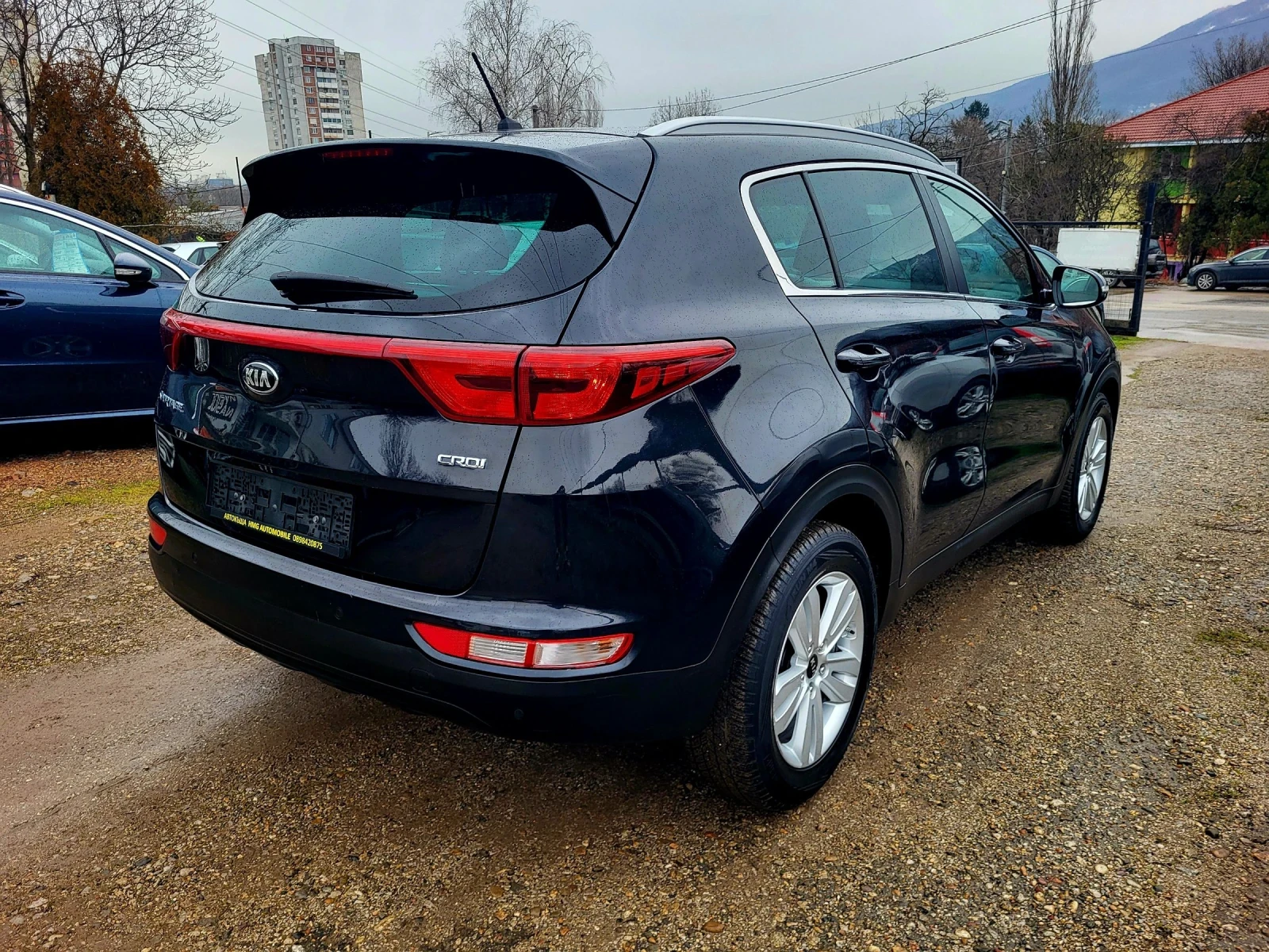 Kia Sportage 1.7 CRDI / ПЪЛНА СЕРВИЗНА ИСТОРИЯ / EURO-6B - изображение 6