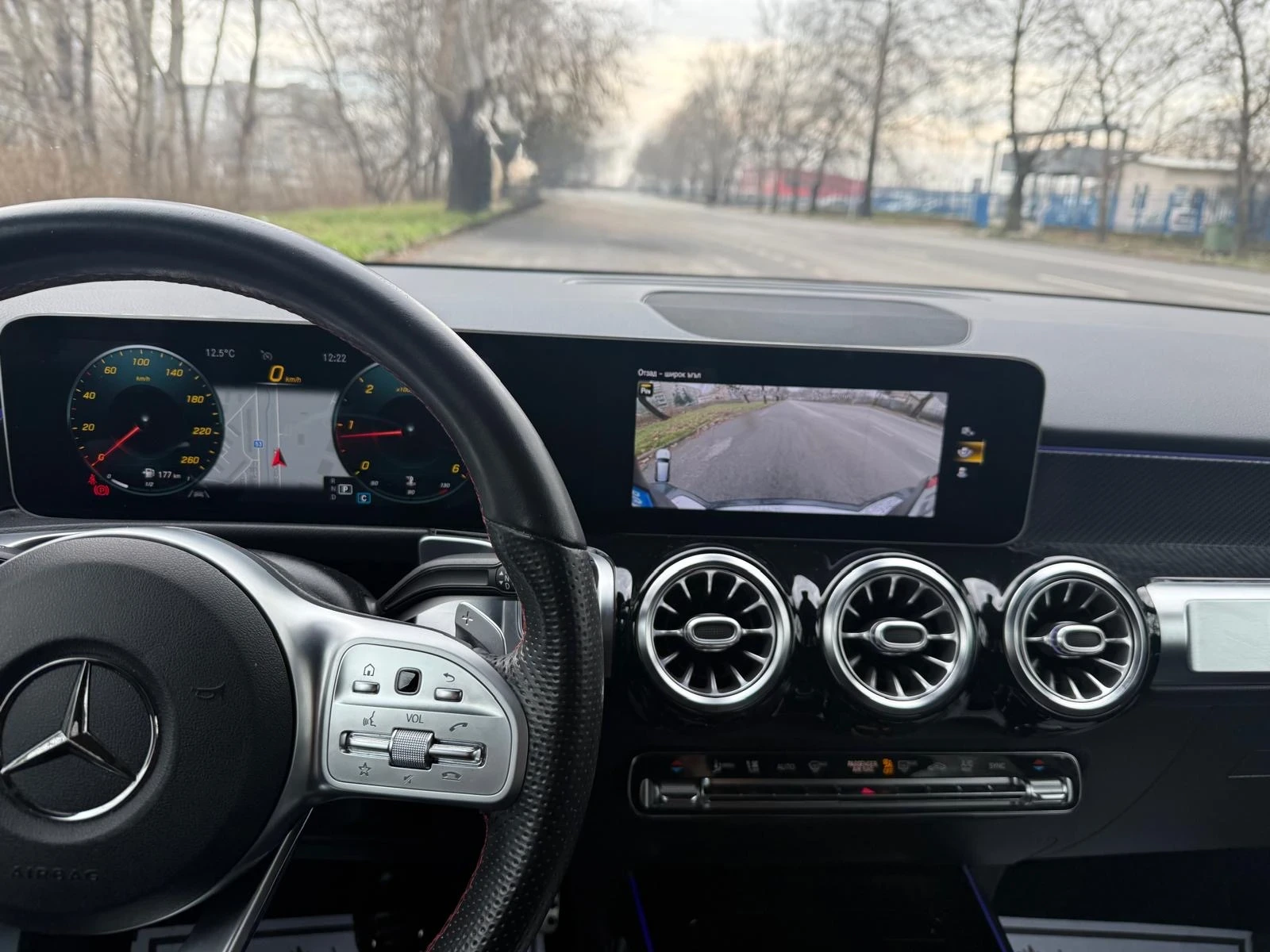 Mercedes-Benz GLB GLB200 4-MATiC PREMIUM | Mobile.bg � ����������� 12