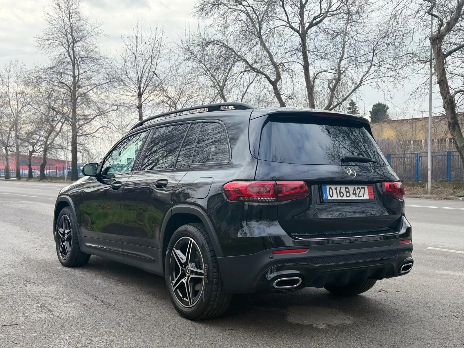 Mercedes-Benz GLB GLB200 4-MATiC PREMIUM - изображение 4