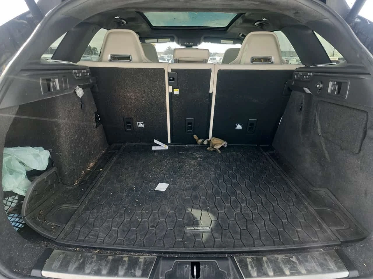 Jaguar F-PACE * SVR * CARFAX * ���� �� �� | Mobile.bg � ����������� 14