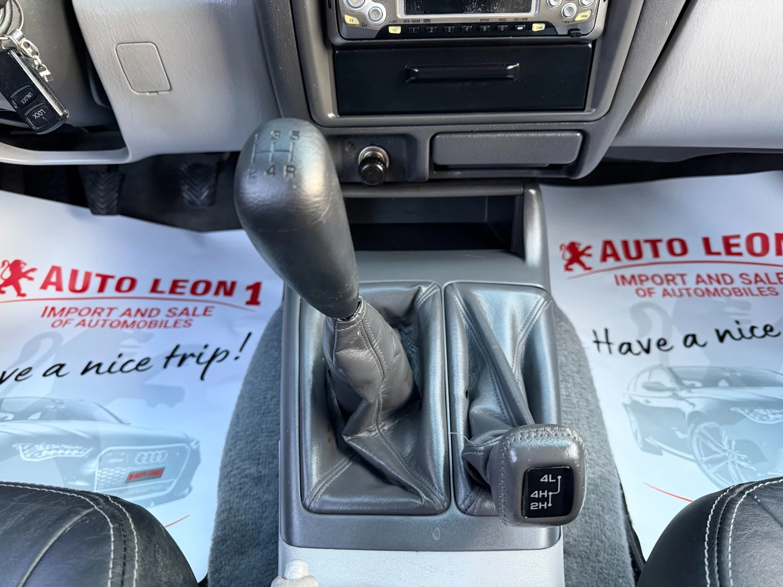 Mitsubishi Pajero sport 2.5TDI TOP TOP TOP, снимка 11 - Автомобили и джипове - 53981842