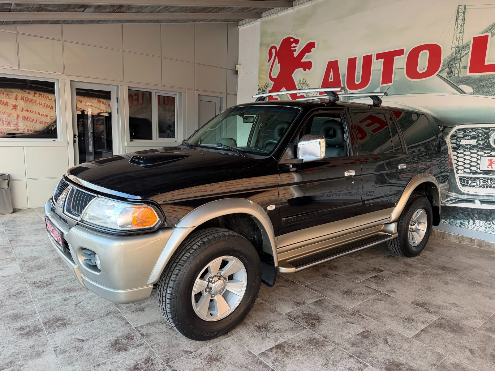 Mitsubishi Pajero sport 2.5TDI TOP TOP TOP, снимка 3 - Автомобили и джипове - 53981842