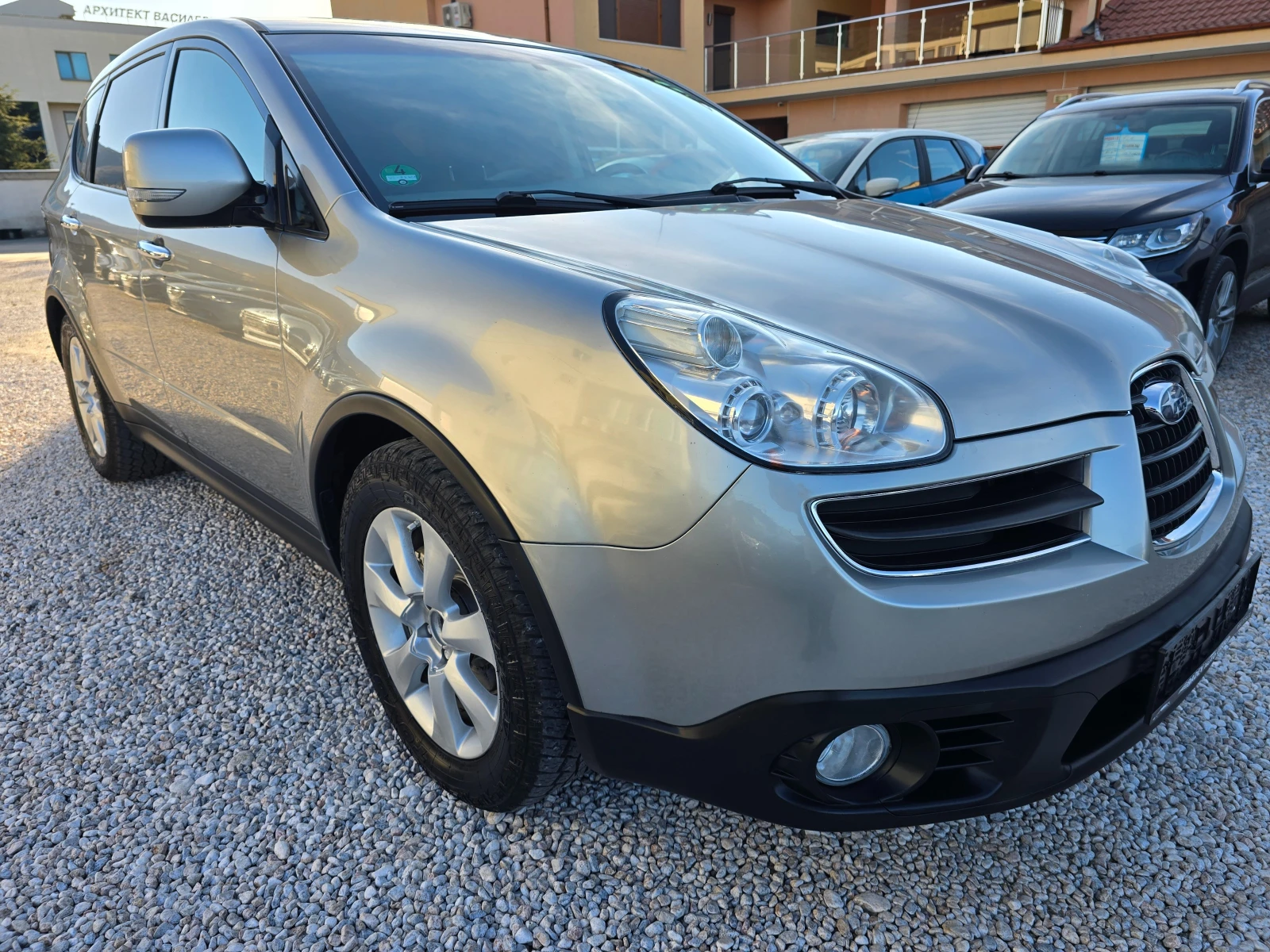 Subaru B9 tribeca 3.0V6/245кс/7-МЕСТЕН//4X4/ГАЗ ROMANO/FULL/, снимка 5 - Автомобили и джипове - 54114433