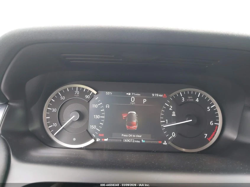 Land Rover Discovery 2.0l Sport Standard, снимка 7 - Автомобили и джипове - 54310355